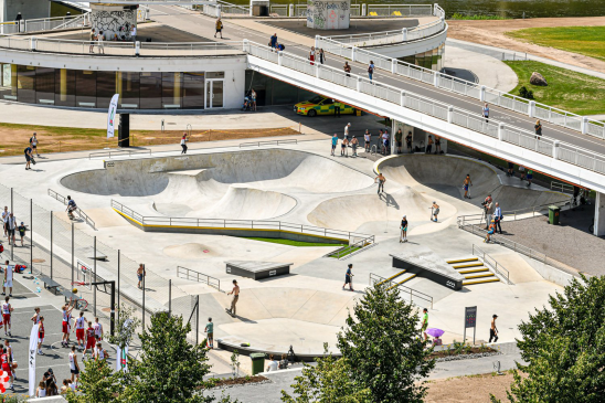 Skeitparks ir arhitektūra. Intervija ar «Mind Work Ramps» ← FOLD